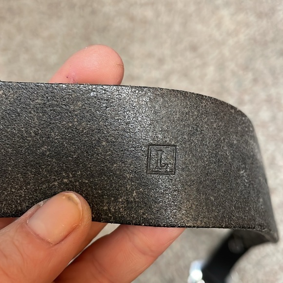 Fossil leather belt - Picture 4 of 9